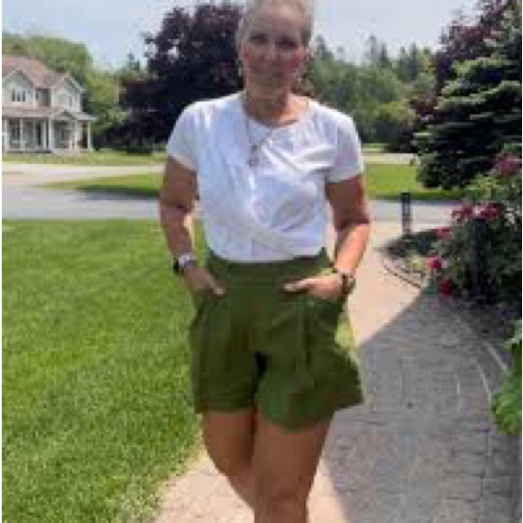 Cabi xs nwot swag tee - Picture 8 of 10